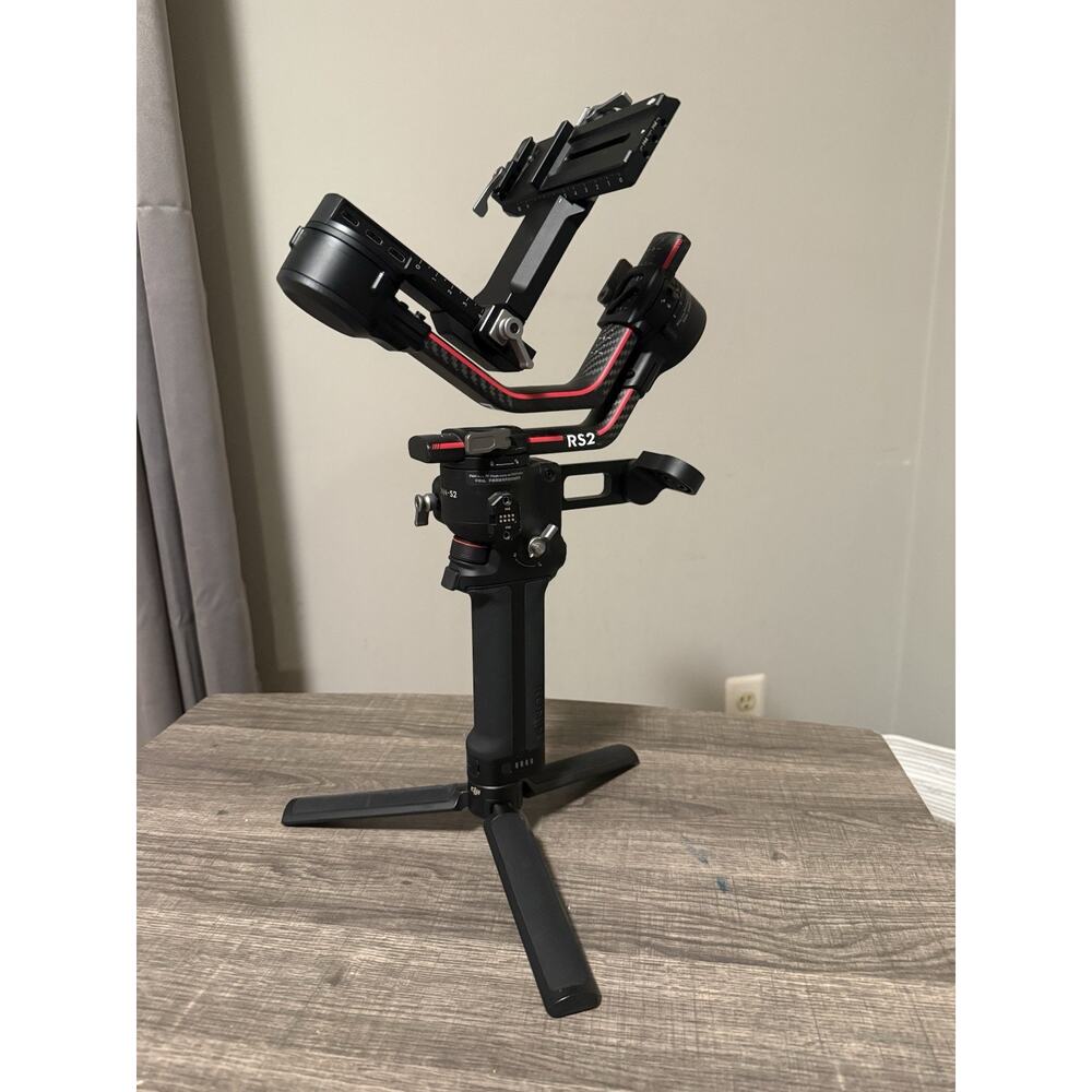 DJI RS2 Carbon Fiber Gimbal Stabilizer Motorized Quick Release Universal Camera